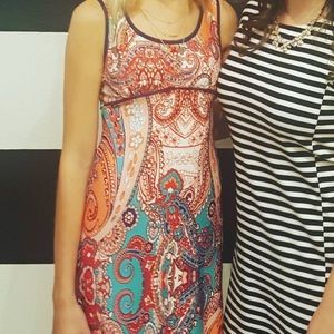 🌸 Paisley Fitted Maxi Dress w/ Tie Back 🌸